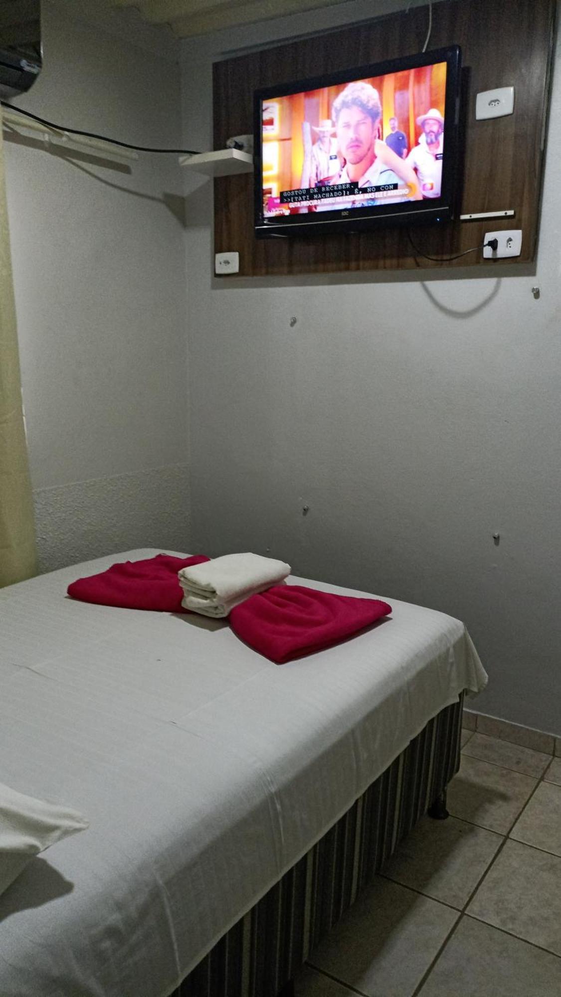 Hotel Entre Rios Paraíso do Tocantins Rom bilde